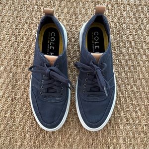 Cole Haan GrandPro Rally Canvas Sneaker. Men’s Size 7. Excellent condition.